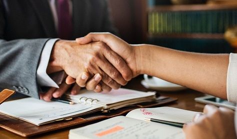 friendly lawyer, solicitor, trust, professional, Family Law, Wills, Coffs Harbour, Divorce advice, divorce lawyer, coffs advocate, Heather McKinnon, Bryant, POA